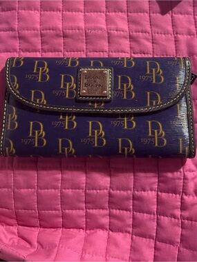Dooney & Bourke Navy and Gold Logo Continental Wallet & Checkbook
